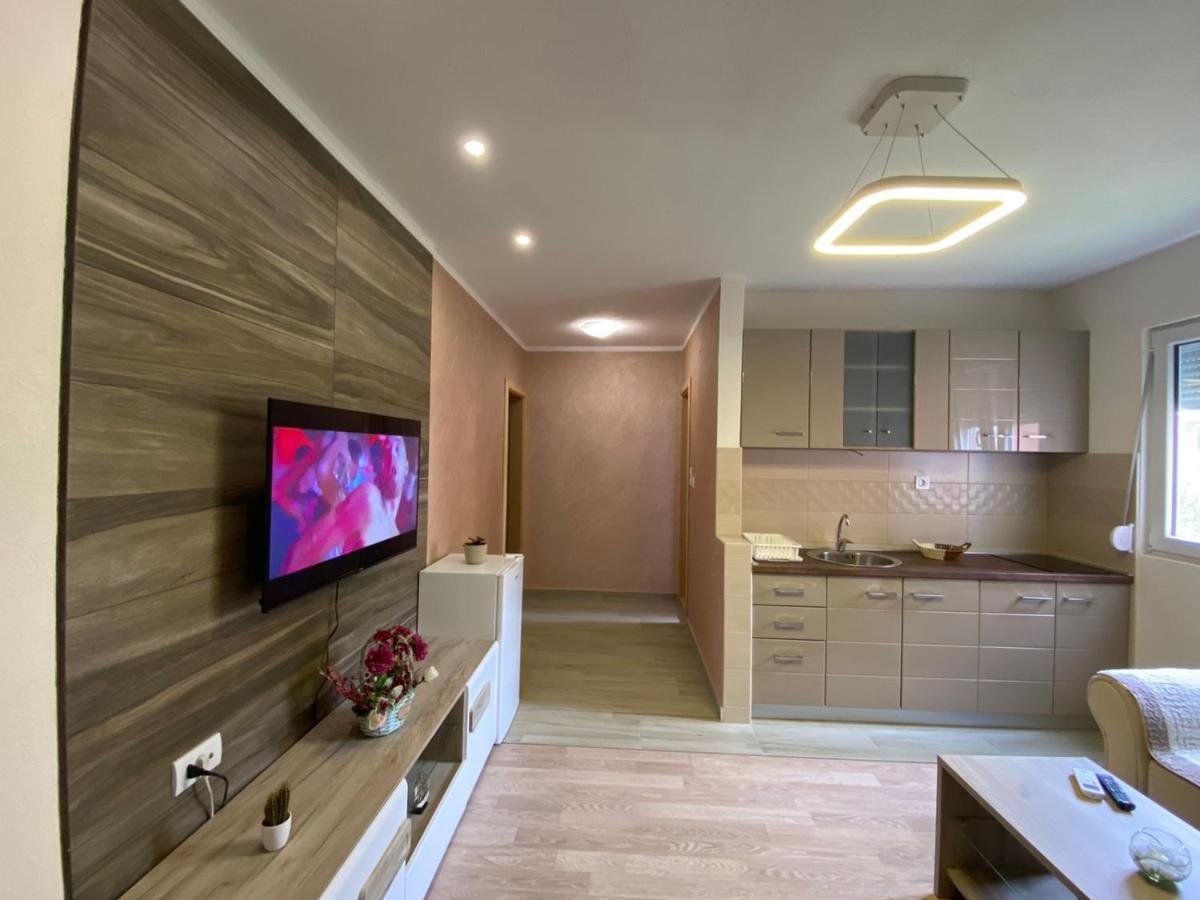Apartmani Zecevic Budva Kültér fotó