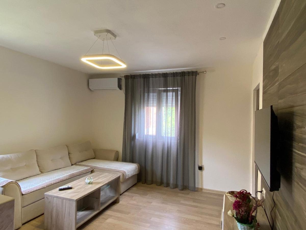 Apartmani Zecevic Budva Kültér fotó