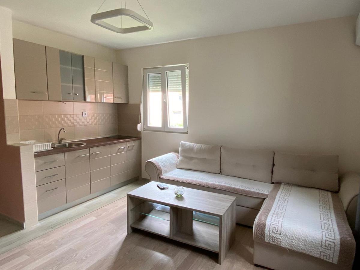 Apartmani Zecevic Budva Kültér fotó